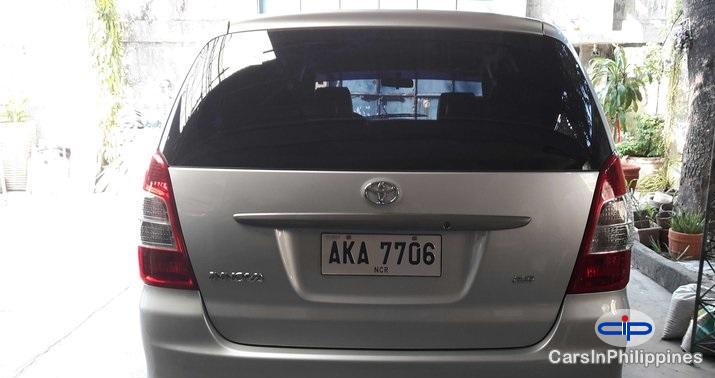 Picture of Toyota Innova Manual 2015 in Laguna