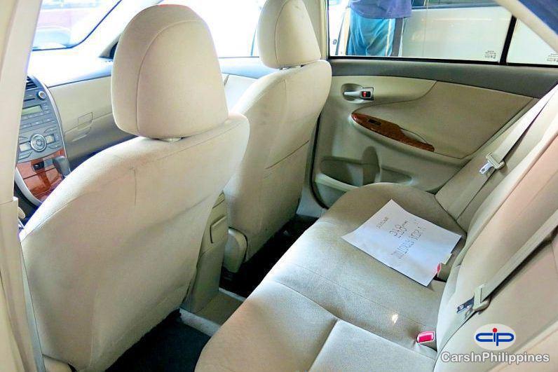 Toyota Corolla - image 4