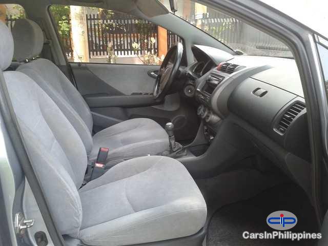 Honda City Manual 2008 - image 3