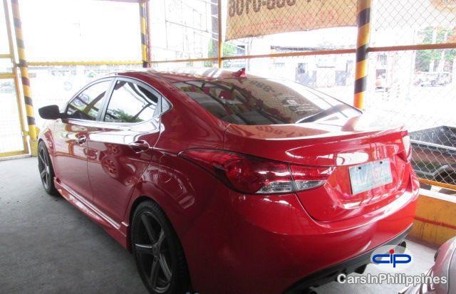 Hyundai Elantra Manual 2012 - image 9