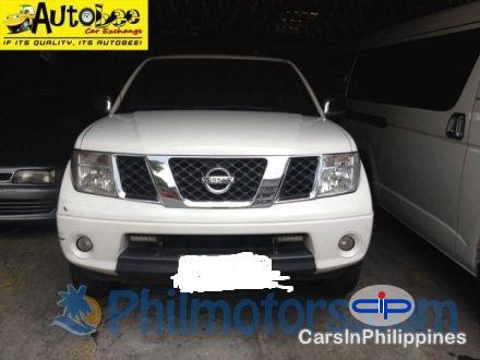 Nissan Navara Automatic - image 2