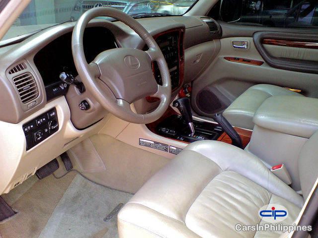 Lexus LX Automatic 1998 - image 3