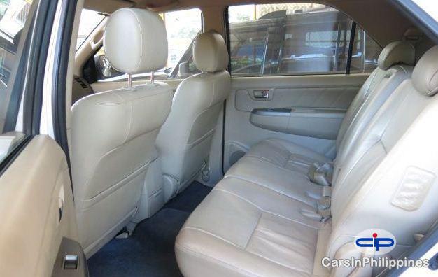 Toyota Fortuner - image 4