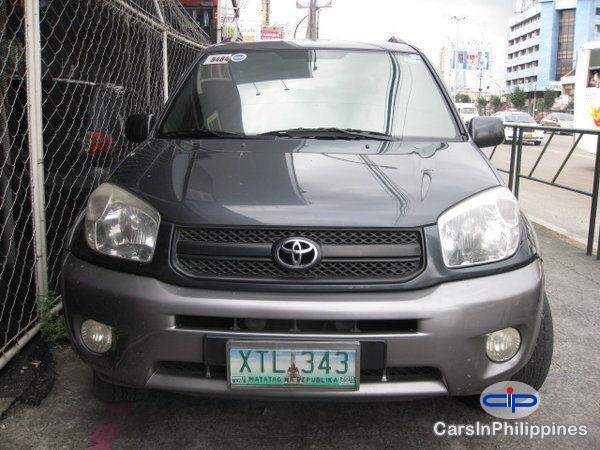 Pictures of Toyota RAV4 Automatic