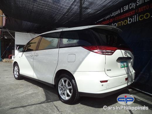 Pictures of Toyota Previa Automatic 2006