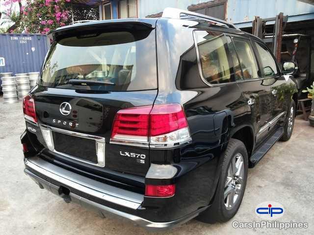 Lexus LX Manual 2015 - image 3