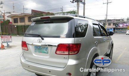 Toyota Fortuner Automatic 2007 - image 2