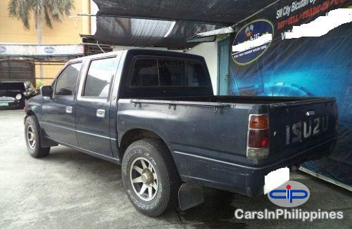 Isuzu D-Max Manual 1995 - image 7