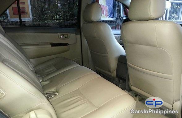 Toyota Fortuner Automatic 2012 - image 5