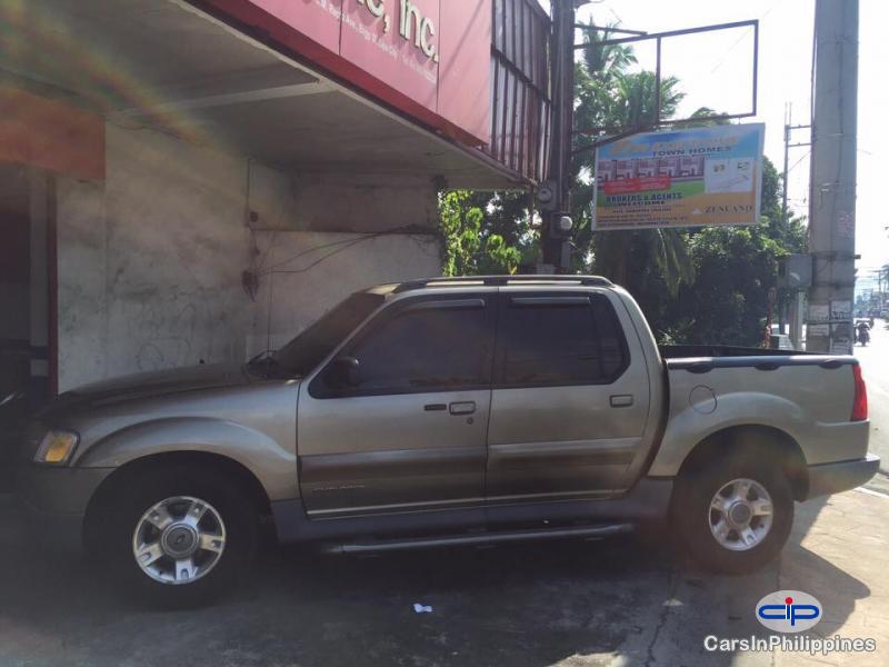 Picture of Ford Explorer Automatic 2001