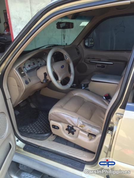 Ford Explorer Automatic 2001 - image 6