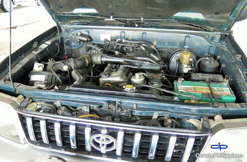 Toyota Land Cruiser Manual in Romblon - image