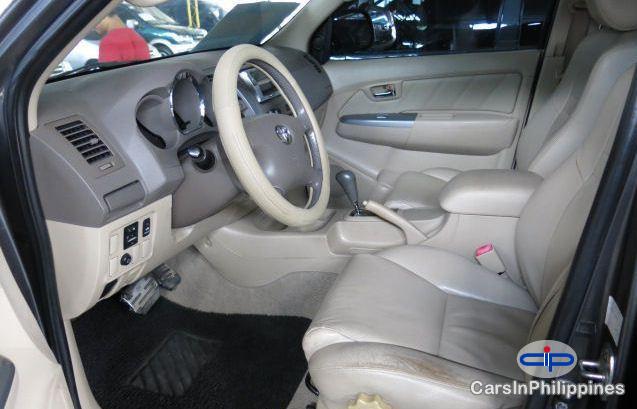 Toyota Fortuner in Bataan