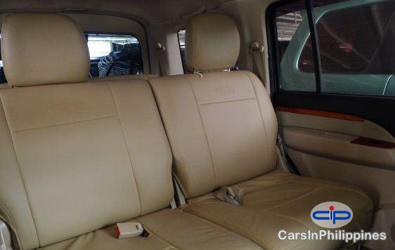 Picture of Ford Everest in Bohol