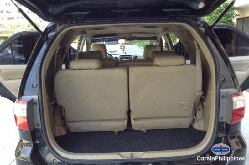 Toyota Fortuner - image 5