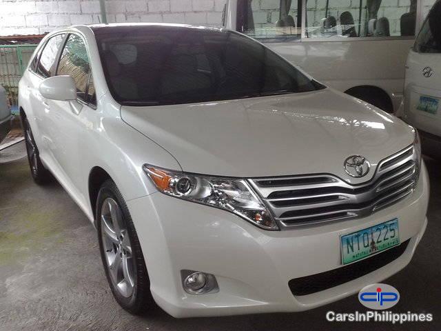 Toyota Venza Automatic 2010 - image 2
