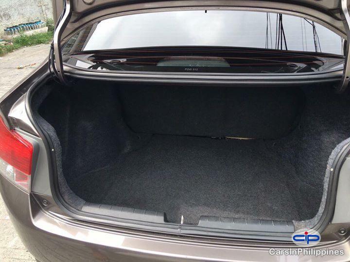 Honda City Automatic 2011 in Laguna - image