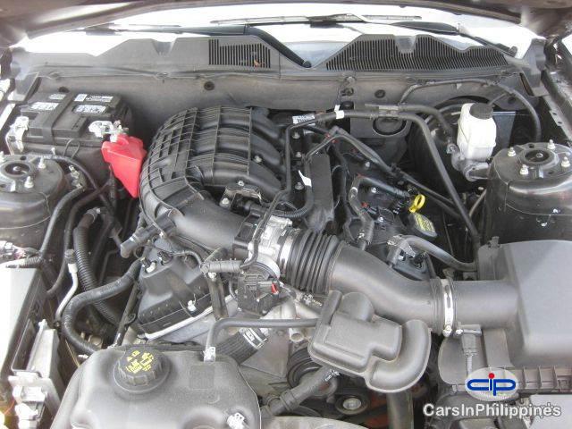 Ford Mustang Automatic 2012 - image 5