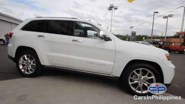 Picture of Jeep Grand Cherokee Automatic 2014