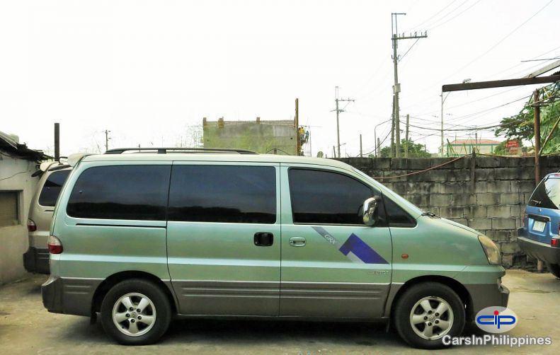 Picture of Hyundai Starex in Philippines