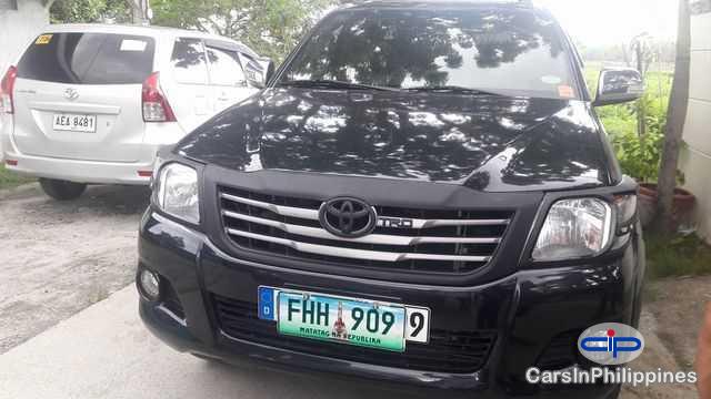 Toyota Hilux Manual 2012 in Philippines