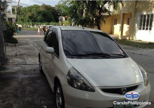 Pictures of Honda Fit Automatic 2004