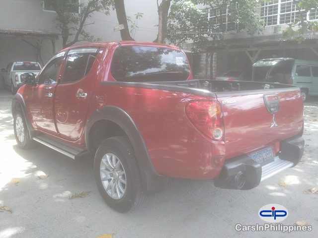 Mitsubishi Strada - image 3