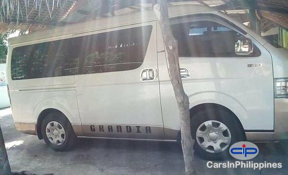 Toyota Hiace Manual 2011