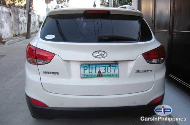 Hyundai Tucson Automatic 2010 - image 3