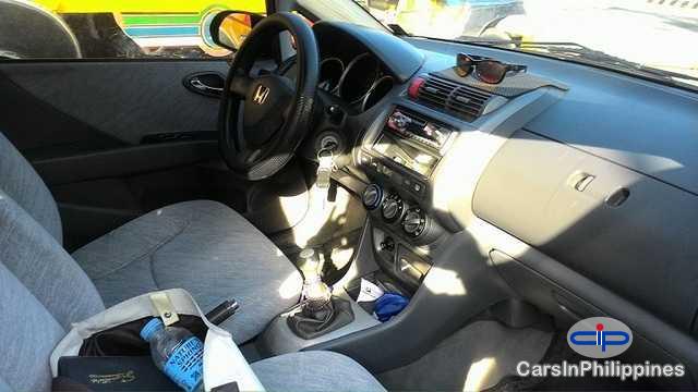 Honda City Manual - image 3