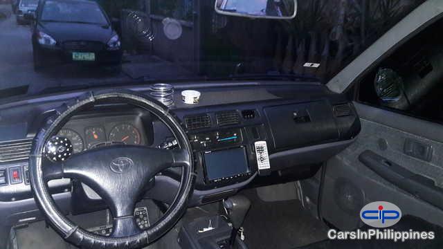 Toyota Revo Automatic 1999