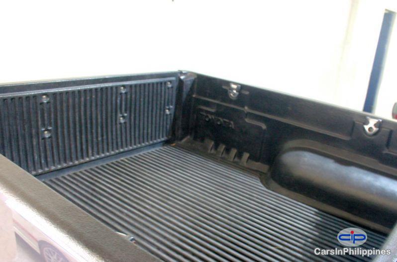 Toyota Hilux Automatic in Capiz - image
