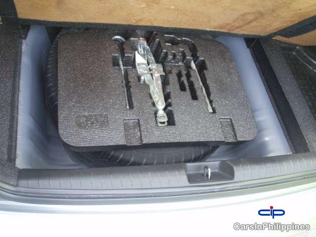 Honda Civic Manual - image 3