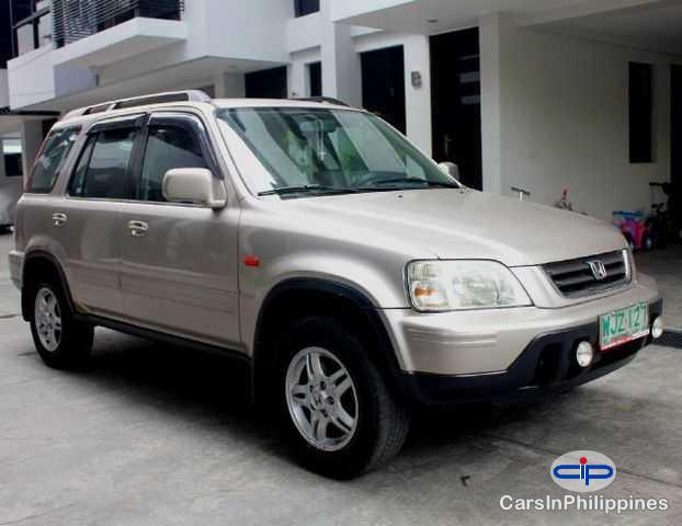 Honda CR-V Automatic - image 2