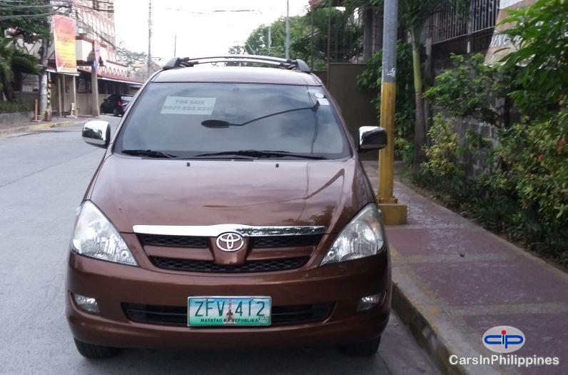 Picture of Toyota Innova Automatic