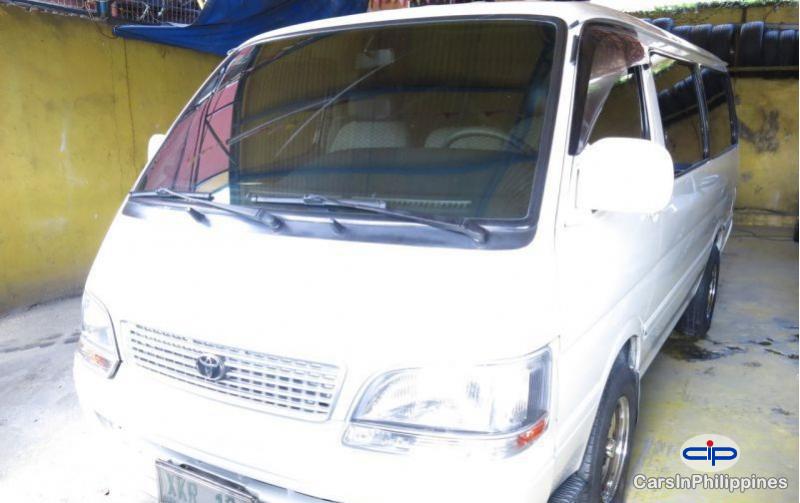 Picture of Toyota Hiace Manual