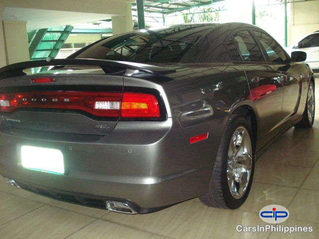 Chrysler Automatic 2011 - image 2