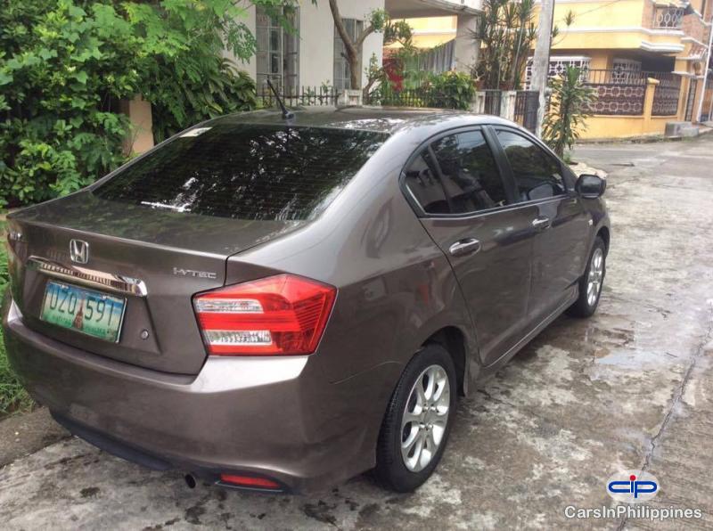 Honda City Automatic - image 10