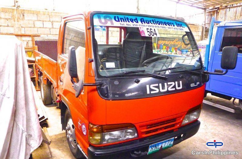 Picture of Isuzu Elf Manual