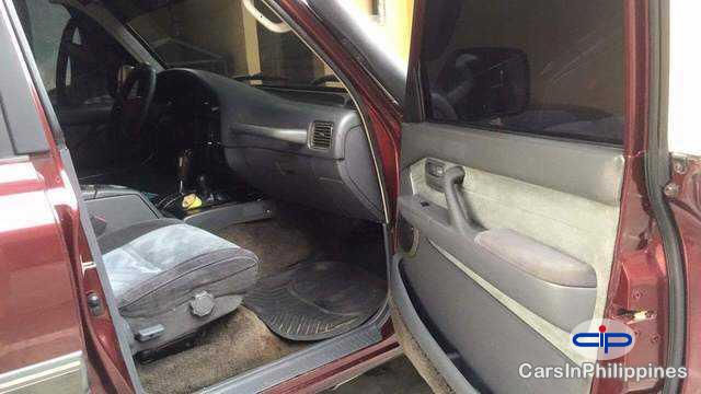 Toyota Land Cruiser Automatic 2002 in Metro Manila