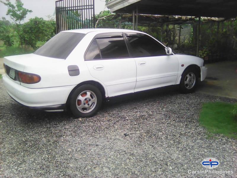 Mitsubishi Lancer Manual in Cavite - image