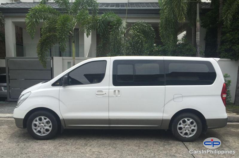 Hyundai Starex Automatic in Quirino - image