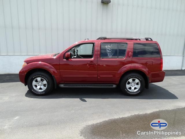 Nissan Pathfinder Automatic 2006 - image 2