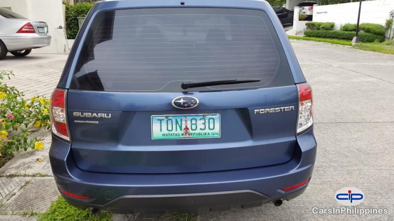Subaru Forester Automatic 2012 - image 2