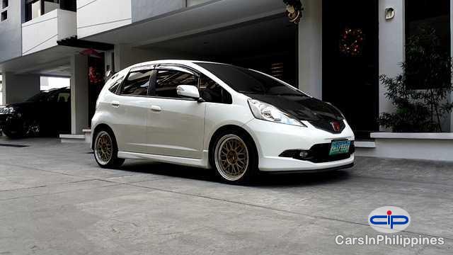 Honda Jazz Automatic in Occidental Mindoro