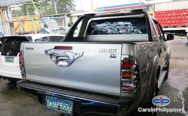 Toyota Hilux - image 3