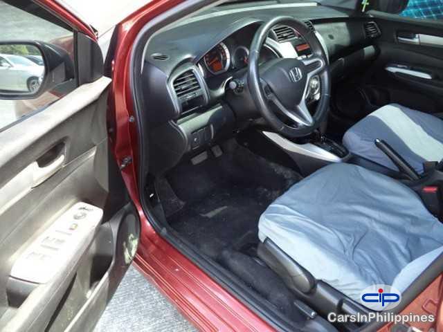 Honda City Automatic 2001 - image 2