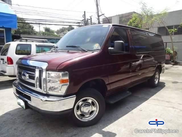Pictures of Ford Econoline Automatic 2011
