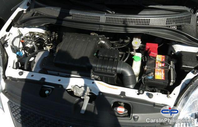 Suzuki Swift - image 5