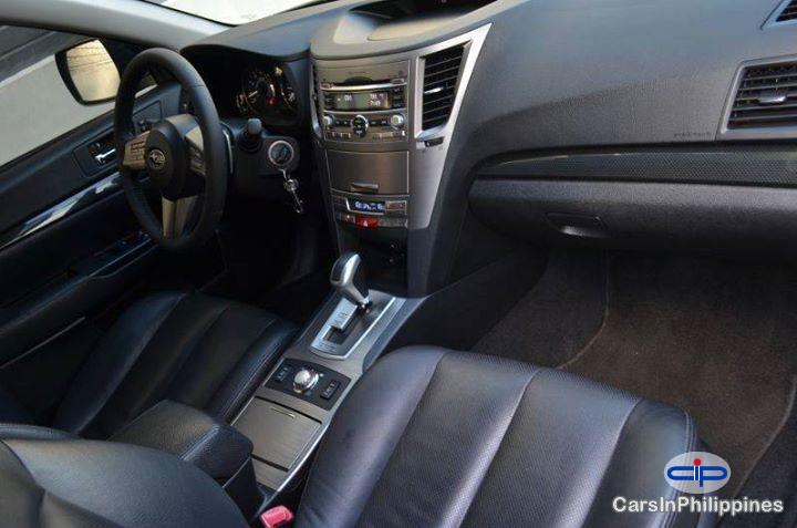 Subaru Legacy Automatic 2010 - image 3